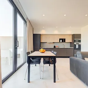  Aparthotel Mayfair By Premier Mt