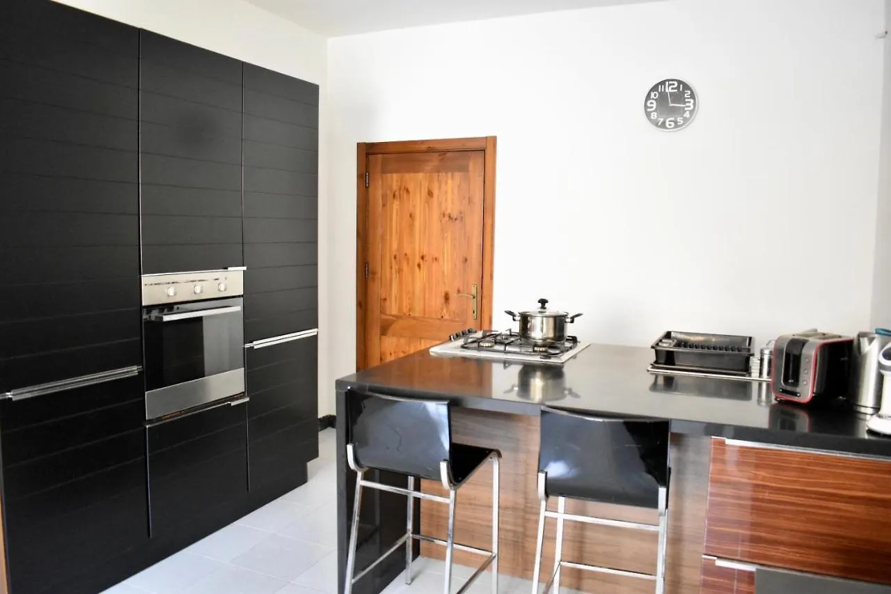 The Serene Woodcock 1 Bedroom Apartment Is-Swieqi